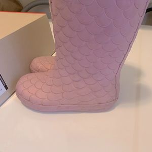 Hunter kids rain boots ( sea dragon design)